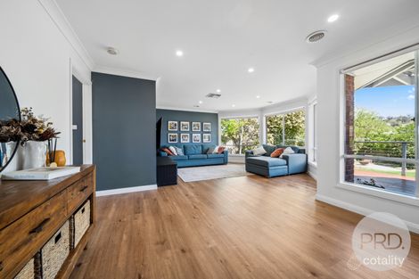 Property photo of 8 Hudson Drive Lloyd NSW 2650