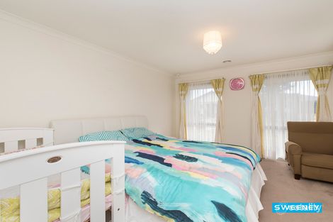 Property photo of 16 Florida Court Burnside Heights VIC 3023