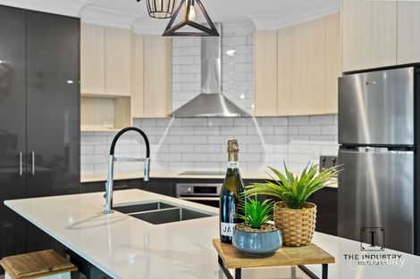 Property photo of 17 Lillipilli Street Redlynch QLD 4870