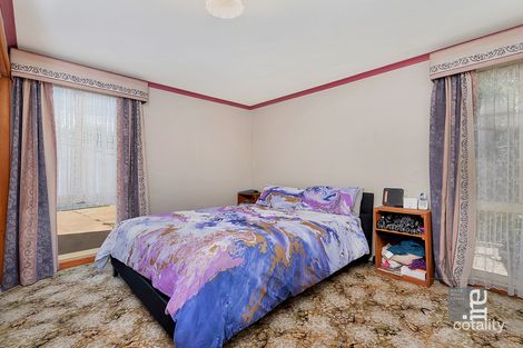 Property photo of 51 Hallett Crescent Wangaratta VIC 3677