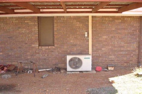 Property photo of 3 Hemsley Place Bluff Point WA 6530