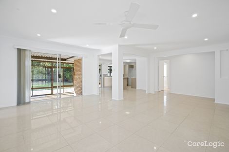 Property photo of 105 Hooker Boulevard Broadbeach Waters QLD 4218