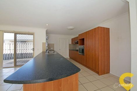 Property photo of 27 Eimeo Place Sandstone Point QLD 4511