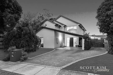 Property photo of 14 Excalibur Avenue Glen Waverley VIC 3150