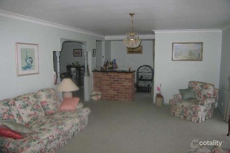 Property photo of 4 Centenary Close Bolwarra Heights NSW 2320