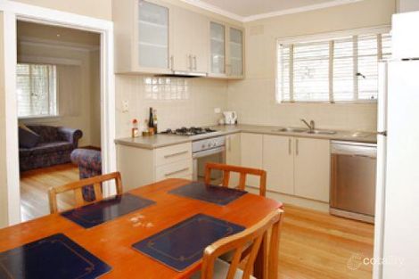 Property photo of 47 Erskine Road Macleod VIC 3085