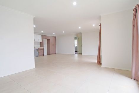 Property photo of 8 Willunga Place Merrimac QLD 4226