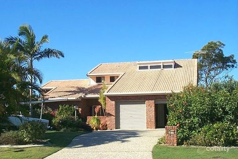 10 Howard Ct, Sandstone Point, QLD 4511