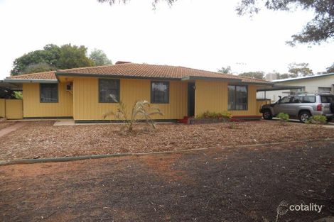 9 Hepworth St, Berri, SA 5343