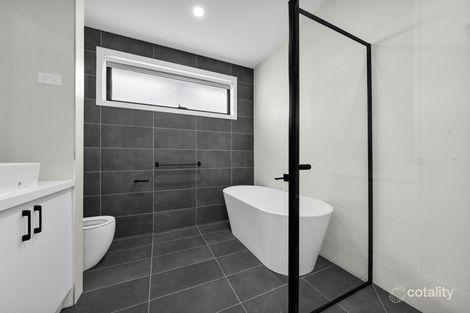 Property photo of 15 Pembrokeshire Loop Clyde VIC 3978