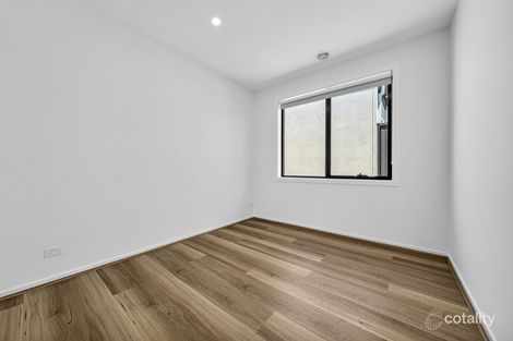 Property photo of 15 Pembrokeshire Loop Clyde VIC 3978