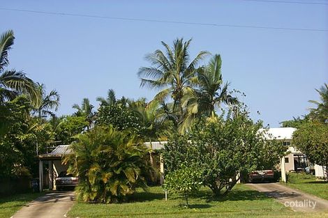 164 Swallow St, Mooroobool, QLD 4870