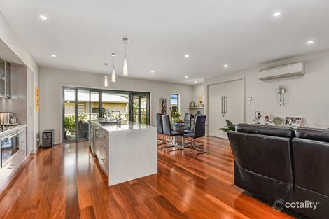 Property photo of 33 Wyatt Street Mount Gambier SA 5290