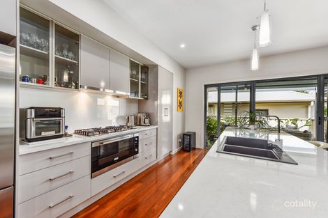 Property photo of 33 Wyatt Street Mount Gambier SA 5290