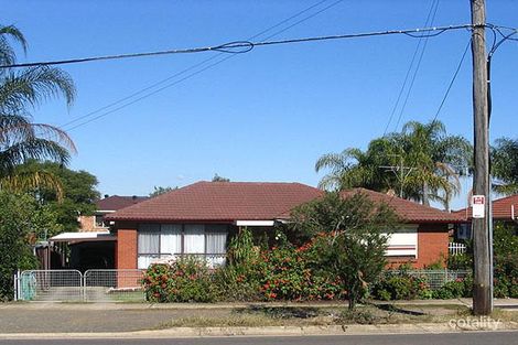 365 Hamilton Rd, Fairfield West, NSW 2165