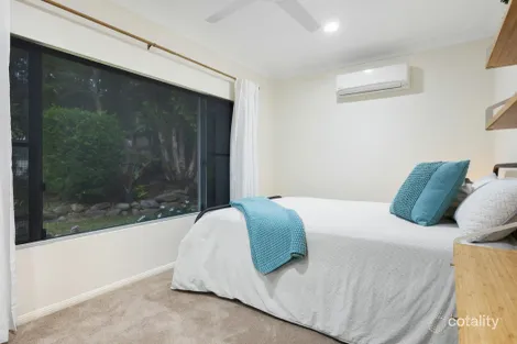 Property photo of 17 Stratford Chase Stratford QLD 4870