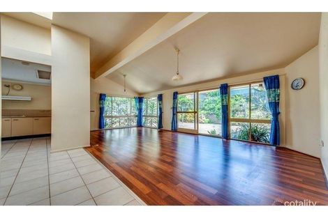 852 Rode Rd, Chermside West, QLD 4032