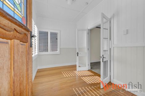 Property photo of 76 Lockerbie Street Kangaroo Point QLD 4169