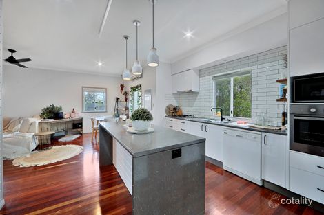 5 Courtice St, Walkervale, QLD 4670