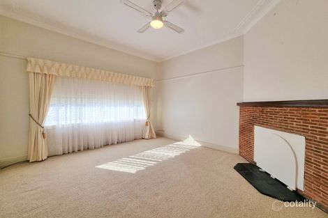 Property photo of 1 Middle Street Grenfell NSW 2810
