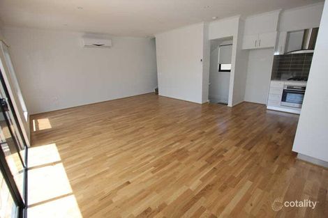 Property photo of 32/8 Moresby Court Craigieburn VIC 3064