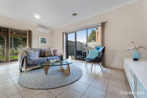 Property photo of 22 Westerfolds Loop Craigieburn VIC 3064