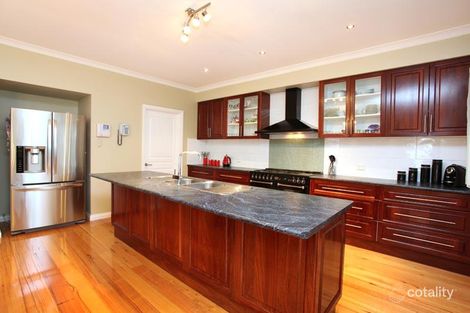 Property photo of 22 Barringo Way Caroline Springs VIC 3023