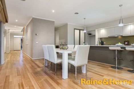 Property photo of 12 Carabeen Way Lyndhurst VIC 3975