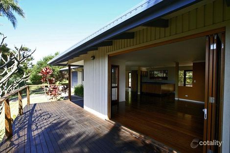 Property photo of 4 Beach Road Sapphire Beach NSW 2450