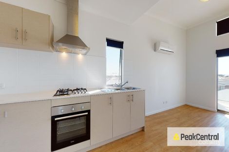 Property photo of 2/22 Hampstead Gate Success WA 6164