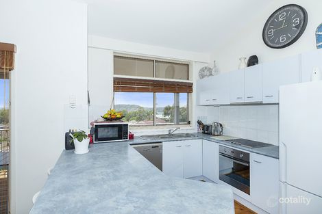 Property photo of 17 Express Circuit Marmong Point NSW 2284