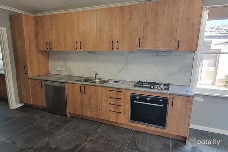 2/8 Agnes St, Noble Park, VIC 3174