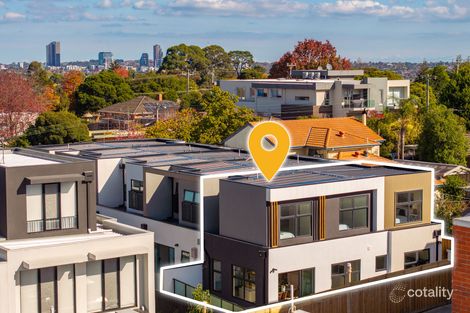 1/3 Lord St, Doncaster East, VIC 3109