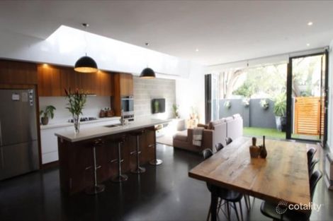 7b Elliott Rd, Claremont, WA 6010