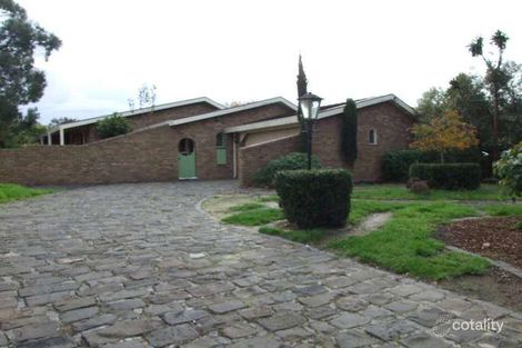 Property photo of 13 Sandgate Boulevard Ferntree Gully VIC 3156