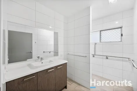 Property photo of 40 Sprite Way Brassall QLD 4305