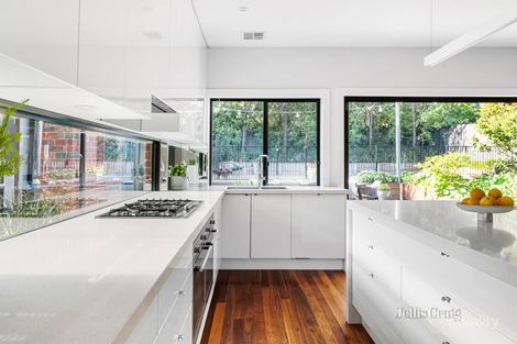 Property photo of 9 Rowen Street Glen Iris VIC 3146