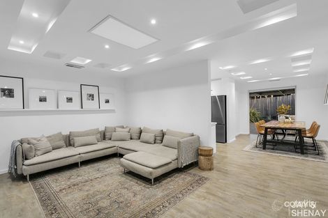 Property photo of 3 Jordan Court Endeavour Hills VIC 3802