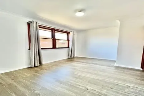 Property photo of 12 Torres Crescent Whalan NSW 2770