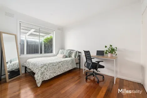 Property photo of 4/61 Strathallan Road Macleod VIC 3085