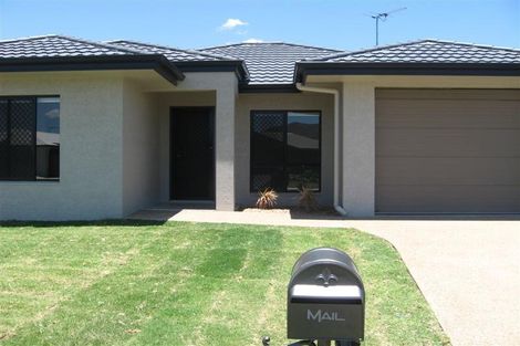 Property photo of 21 Thornbill Close Kelso QLD 4815
