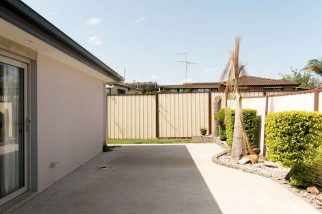 28 Gillian Cres, Hassall Grove, NSW 2761