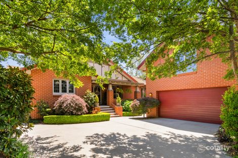 Property photo of 10 Lenane Street Queanbeyan NSW 2620