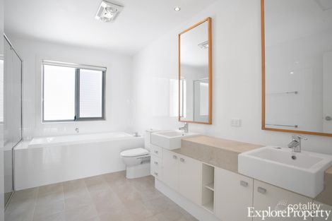 Property photo of 9/6 Belangason Way Shoal Point QLD 4750
