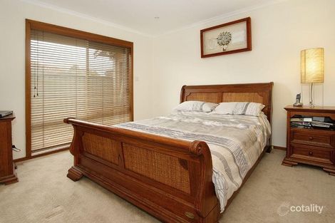 Property photo of 30 Mantung Crescent Rowville VIC 3178