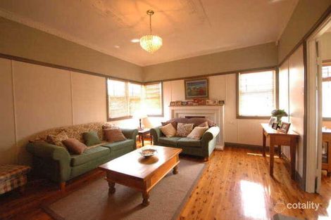 Property photo of 36 Geoffrey Street Mount Lofty QLD 4350