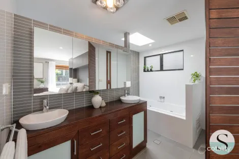 Property photo of 10 Bellevue Road Belmont NSW 2280