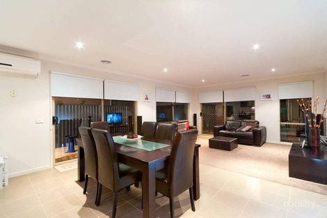 Property photo of 28 Pioneer Drive Deer Park VIC 3023