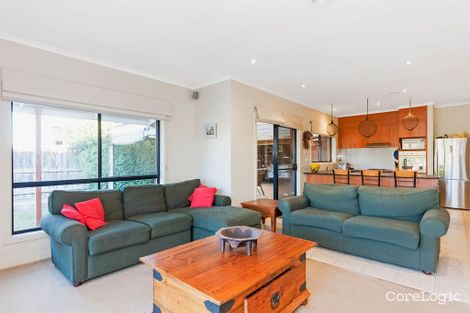 Property photo of 39 Delacombe Drive Mill Park VIC 3082