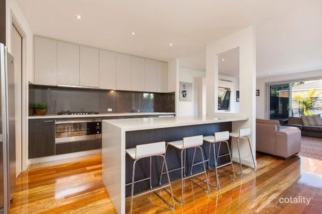 Property photo of 18 Jack Holt Way Mordialloc VIC 3195